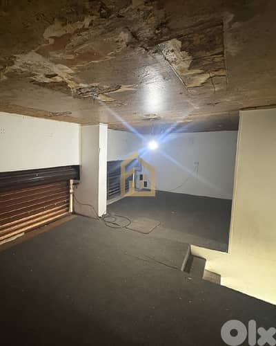 Shop for rent in Tarik El Jdideh HN335 محل للإيجار  في طريق الجديدة