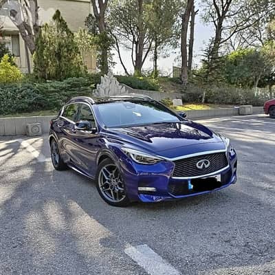 Infiniti Q30S 2018