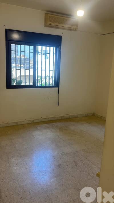 3 BEDROOMS | 200Sq PRIVATE GARDEN | MAR TAKLA, (HA-532)