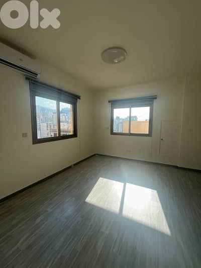 شقة للبيع في جا الديب Decorated apartment for sale in Jal el Dib