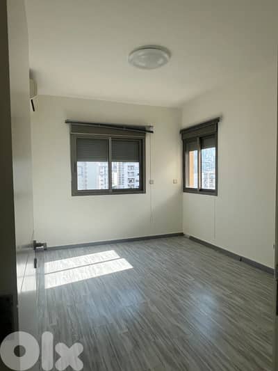شقة للبيع في جا الديب Decorated apartment for sale in Jal el Dib