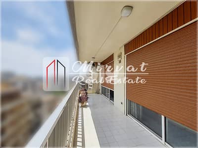 Large Balconyl3 Bedrooms Apartment For Rent