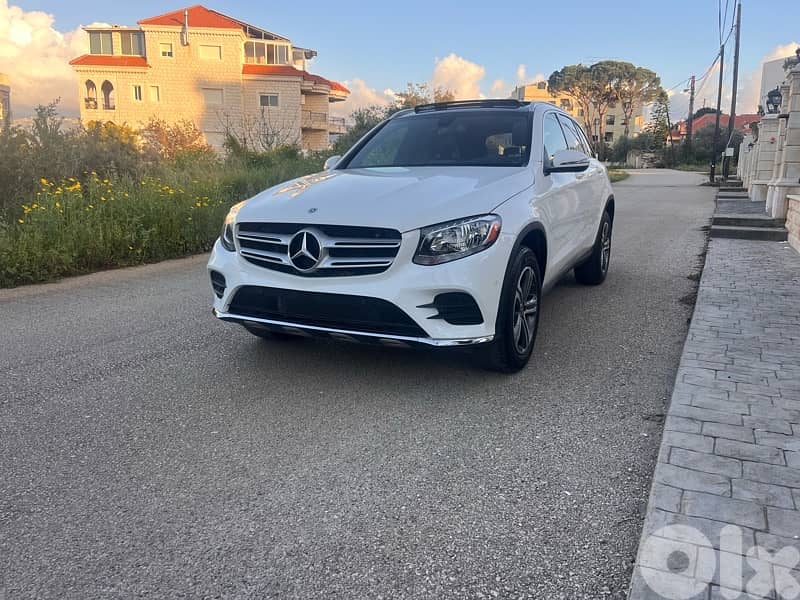 Mercedes-Benz GLC-Class 2018, super clean, full option. 0
