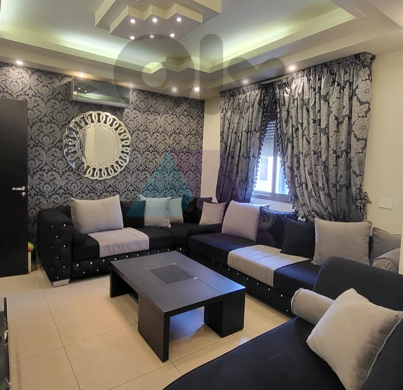Luxurious Furnished 160m2 apartment 4sale in Sabtieh - شقة في السبتية