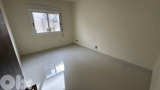 GMC518RAJ Apartment for sale in Bsalim  - شقة للبيع في بصاليم