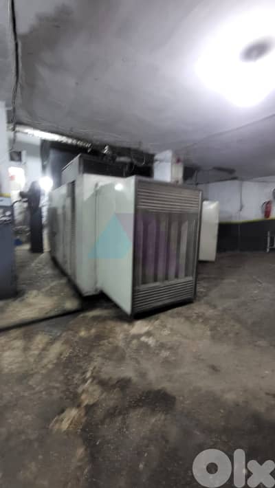 550m2 depot+100m2 office 4sale in "Mar Mikhael" - Beirut - مار مخايل