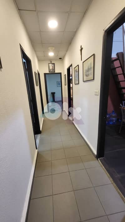 550m2 depot+100m2 office 4sale in "Mar Mikhael" - Beirut - مار مخايل
