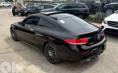 C300 COUPE AMG NIGHT PCKG 2018  clean carfax