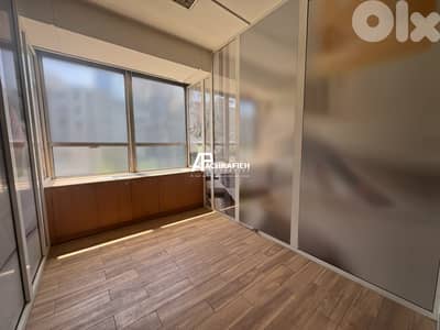 Office for Rent in Saifi - مكتب للأجار في الصيفي Office for Rent in Saifi - مكتب للأجار في الصيفي
