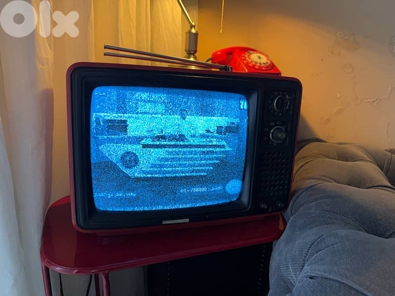 vintage red tv 0