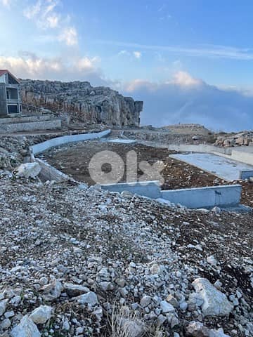 land for sale in Laklouk