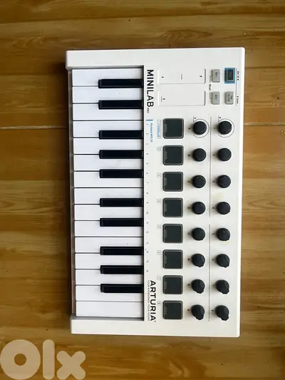 Arturia MiniLab MkII MIDI Controller - Great Condition