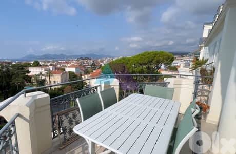 CANNES – MONTFLEURY | TOP FLOOR • SEA VIEW • PRIME LOCATION CANNES – MONTFLEURY | TOP FLOOR • SEA VIEW • PRIME LOCATION