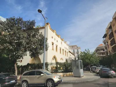 apartments for sale downtown. +poolشقة للبيع وسط المدينة
