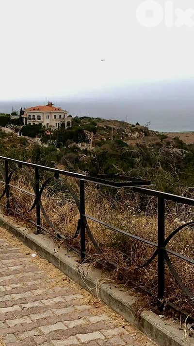 Land for sale in Mechref  ارض للبيع في المشرف