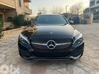 Mercedes-Benz C 300 2018*ONLY WHATSAPP CALL*