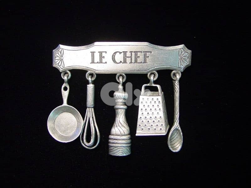 Le Chef Brooch 0
