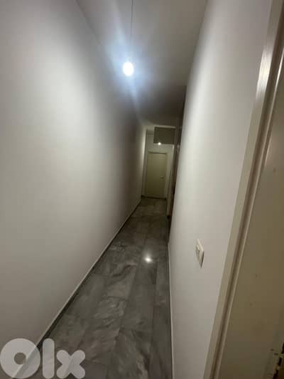 Apartment for Sale in Sabtiyeh.