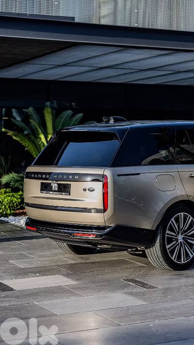 VOGUE  P530 V8 AUTOBIOGRAPHY  2023 WARRANTY TILL END OF 2028