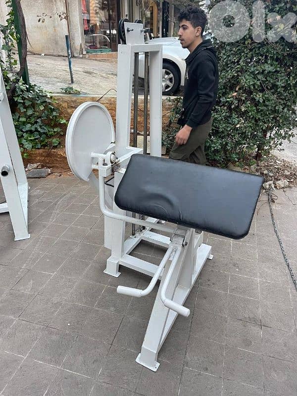 Biceps Machine - Like New 0