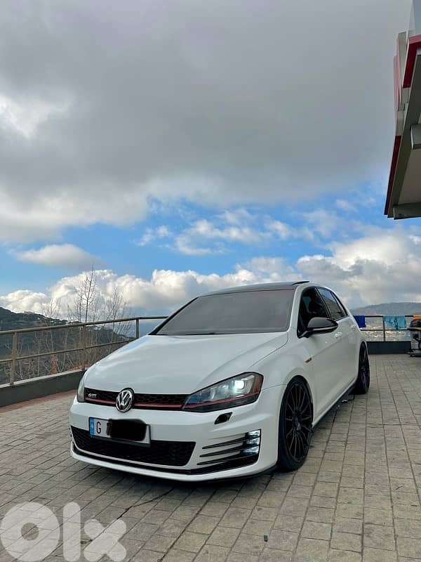 Volkswagen GTI 2015 0
