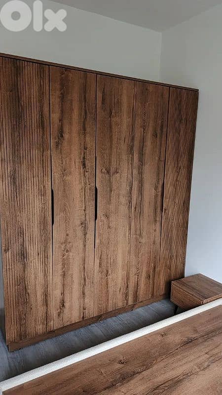 New Modern wardrobes 5 Doors High Quality 0