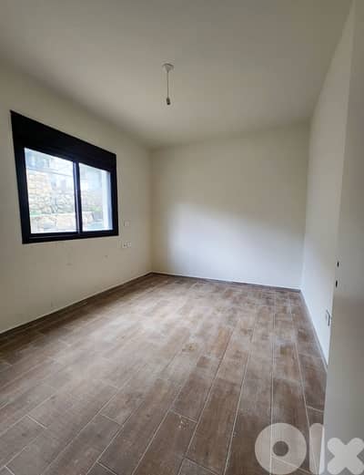 130 SQM Apartment in Bikfaya (Bhorsaf) with + Mountain & Sea View