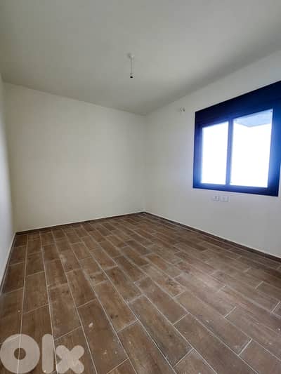 160 SQM Apartment in Bikfaya (Bhorsaf) + Mountain and Sea View