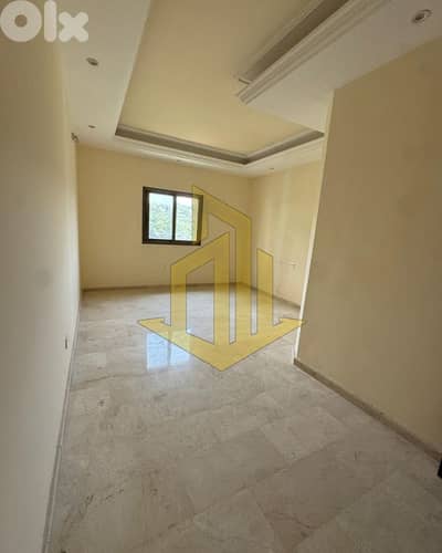 apartment for Sale in Aley شقة للبيع في عاليه