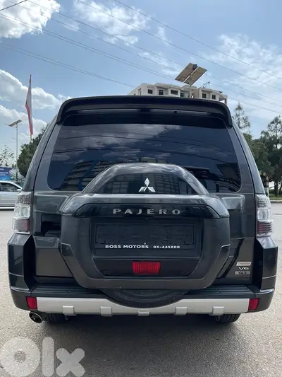 Mitsubishi Pajero 2017