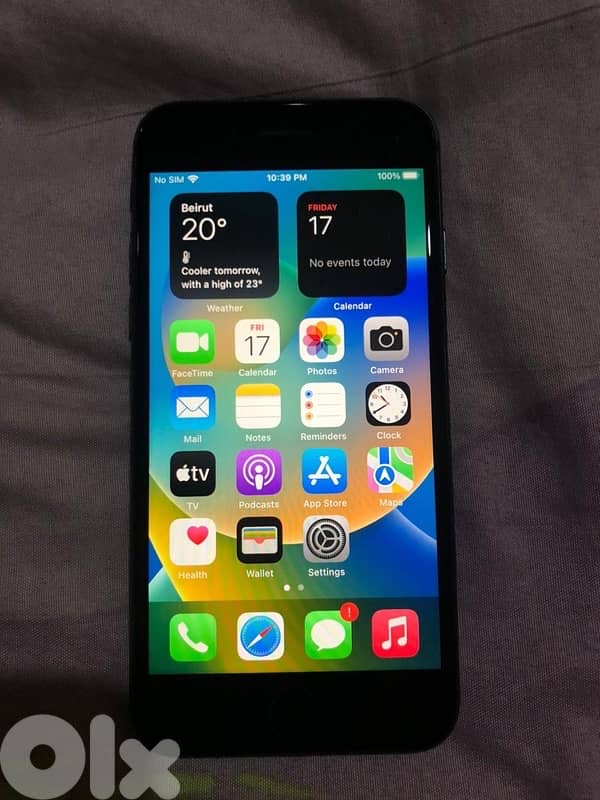 iPhone 8 & 2 infinix phones 0