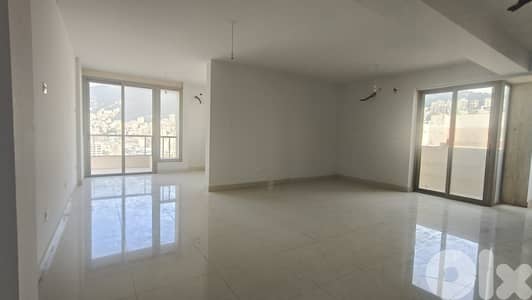 RWK163MF - Brand new triplex for sale in Sarba
