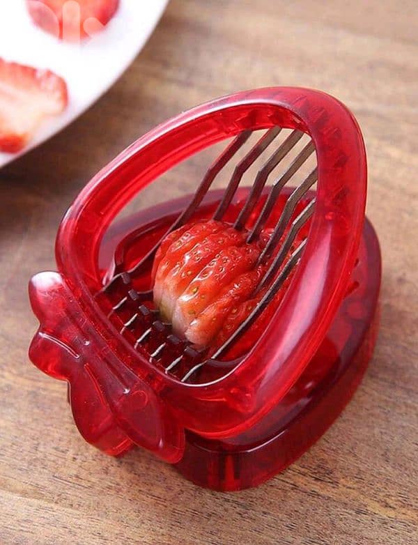 strawberry and eggs slicer 0