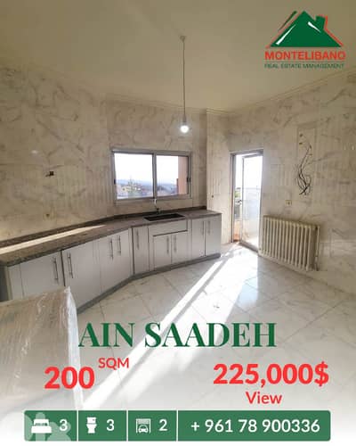 200 sqm Apartment For Sale in Ain Saadeh عين سعادة with View