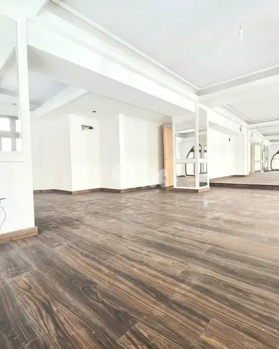 RAO26-5020 Office 220 sqm for Rent – Downtown