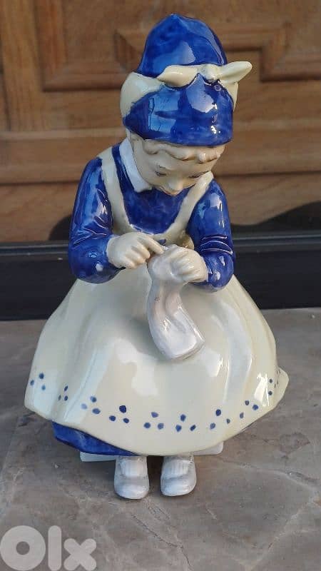 antique 6