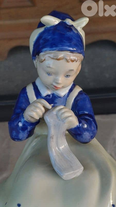 antique 7