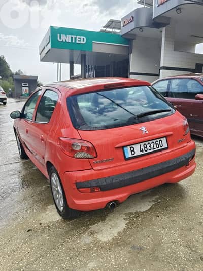 Peugeot 206 2011