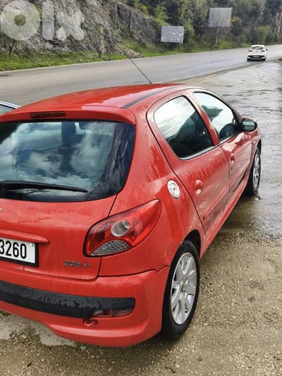 Peugeot 206 2011