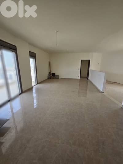 Apartment for sale in jouret el ballout شقة للبيع في جورة البلوط