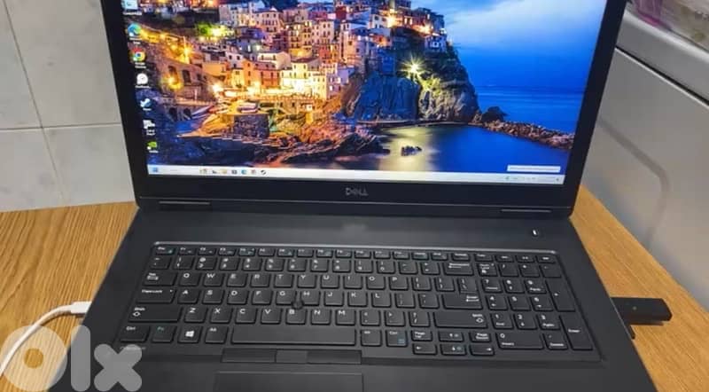 Dell Precision 7730 i7 8th gen 128GB/3TB 16GB graphics 17” 0