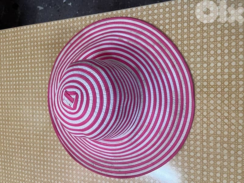 pink and white striped floppy sun women’s hat 0
