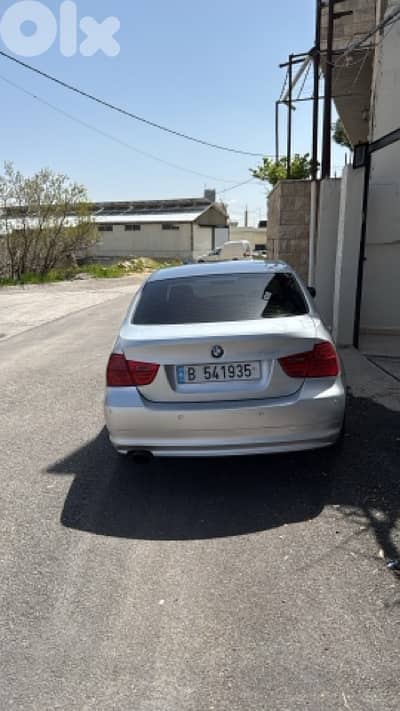 BMW 3-Series 2009