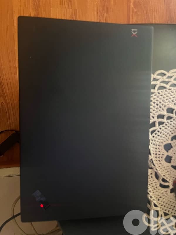 lenovo x1 gen8 1