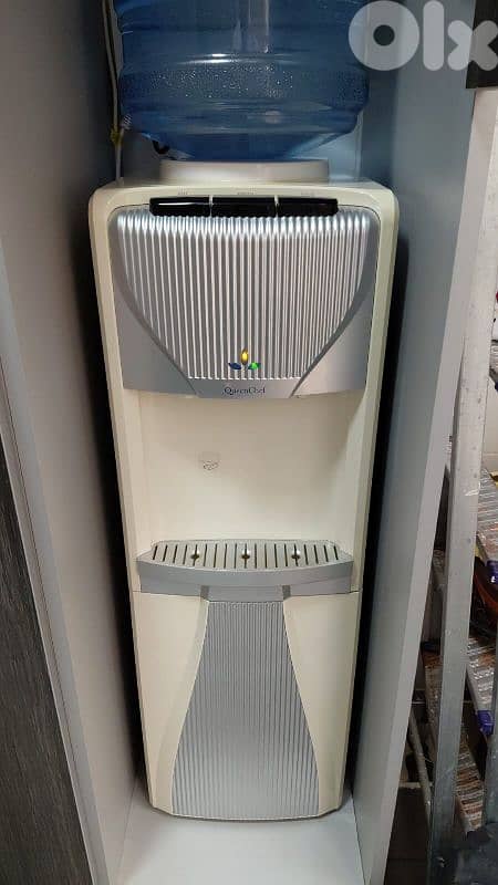 QueenChef  water dispenser 0