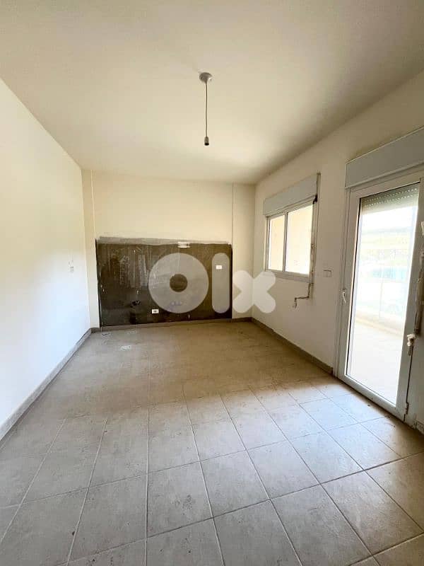 Brand new apartment for sale in Aamchit jbeil 0