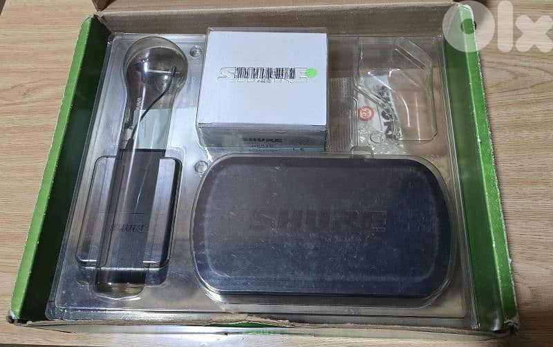 Wireless  Microphone  Shure  PG4 3