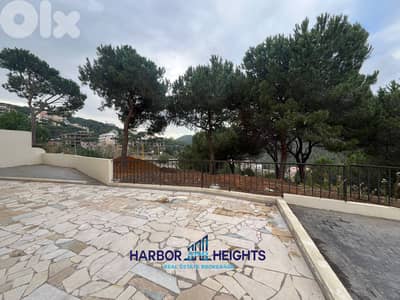 Apartment for Sale in Baabdat - شقة للبيع في بعبدات