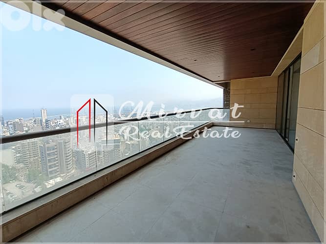 Luxury 4 Bedrooms Apartment with Panoramic Sea & Mountain Views 0