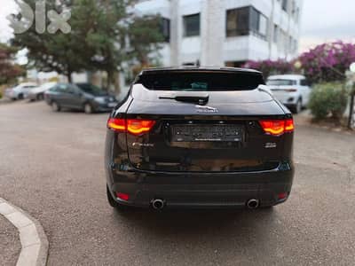 Jaguar F-Pace 2017